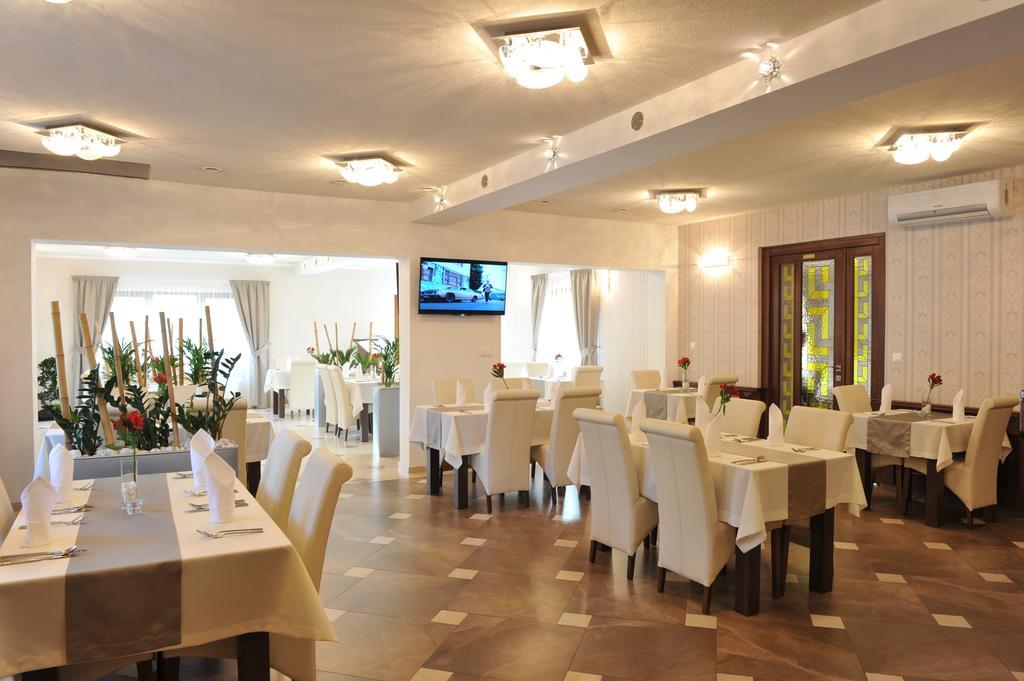 Penzion Anesis - Studia Turčianske Teplice Extérieur photo