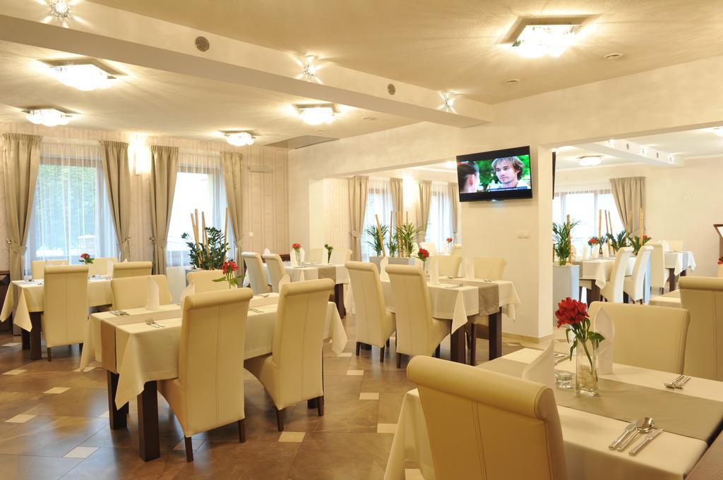 Penzion Anesis - Studia Turčianske Teplice Extérieur photo